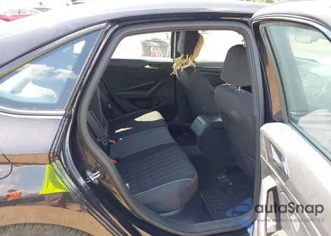 2019 Volkswagen Jetta Gli 2.0T 35Th Anniversary Edition/2.0T Autobahn/2.0T S from USA, damaged, VIN 3VW5T7BU4KM144086